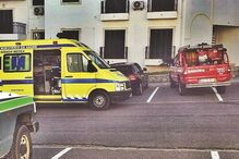 Bombeiros arrombaram porta 