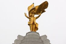 turquemenistão, ásia central, estatua