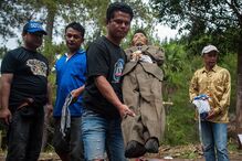 indonesia, ritual, mortos, cadaver