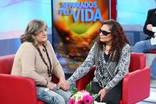 Ana Paula Lima (à esq.) e Maria de Fátima Lima abraçaram-se, depois de três décadas sem terem qualquer contacto