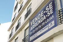 Compra de casa vai ficar mais cara com subida das taxas de juro prevista para este ano. Tendência de descida das taxas de referência invertida  