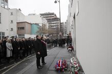 Presidente francês esteve presente nas homenagens às vítimas do atentado no Charlie Hebdo