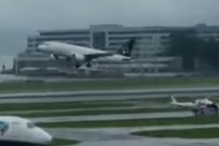 Avião borrega devido ao mau tempo no Rio de Janeiro