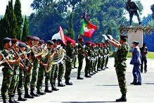 Militares não vão sair do País 
