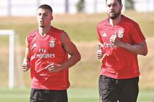 Rúben Dias e Jardel vão continuar a jogar juntos no centro da defesa 