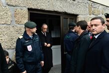 Marcelo conforta populares de Tondela