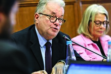 RTP, sócios, milhões públicos, Daniel Deusdado, Produções Fictícias, Canal Q, Estado do Sítio