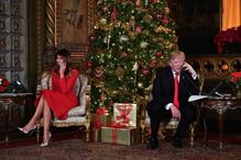 24 de dezembro - Donald e Melania Trump passam noite de Natal a receber chamadas de crianças a perguntar onde está o Pai Natal, naquele que é um programa do Comando de Defesa Aeroespacial norte-americano