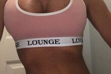 Dawn era conhecida nas redes sociais como 'Kitty Kat' e trabalhava como acompanhante de luxo às escondidas da família