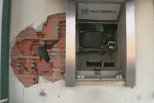 Caixa multibanco assaltada em Ribeira de Frades, Coimbra