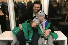 Anita mantém uma relação com Andrea, mas tem outros parceiros sexuais