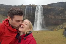 Anita mantém uma relação com Andrea, mas tem outros parceiros sexuais