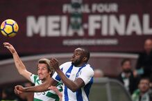 Marega e Coentrão no Fc Porto-Sporting da Taça da Liga