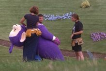Ator que interpretava Tinky Winky nos 