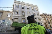 Autoridades despejaram prédio em Lisboa ocupado por grupo de cidadãos