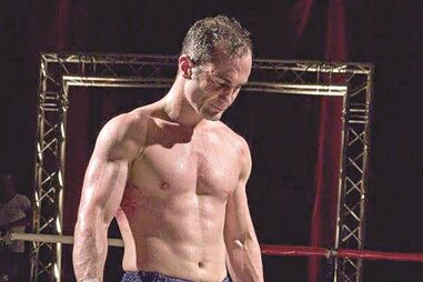 Gil Aires da Silva é treinador de Muay Thai e Kickboxing