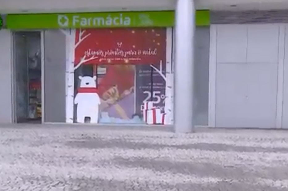 Farmácia assaltada no Porto