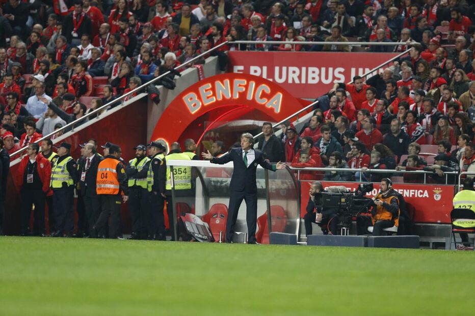 As imagens que marcaram o Benfica-Sporting