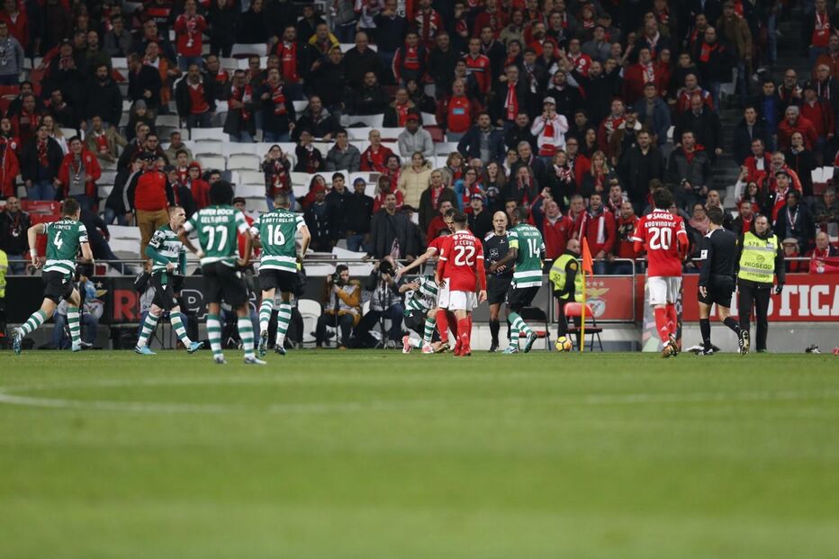 As imagens que marcaram o Benfica-Sporting