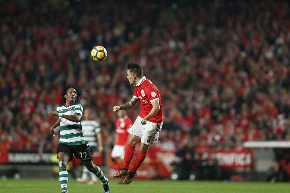 As imagens que marcaram o Benfica-Sporting