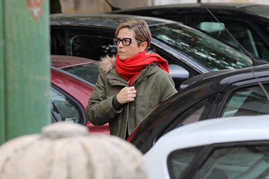 Paula Lobo Antunes no velório de Guida Maria