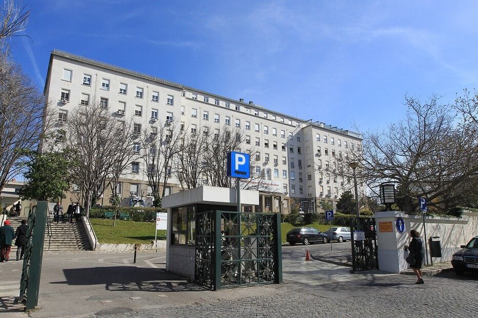 A administração do Instituto Português de Oncologia de Lisboa decidiu fazer obras de requalificação no laboratório