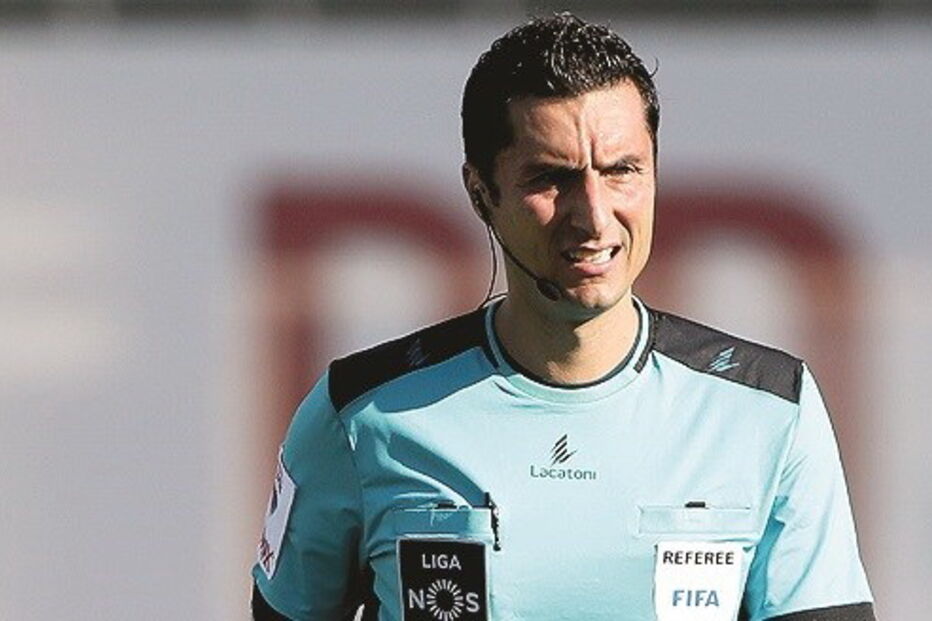 Tiago Martins foi o vídeo-árbitro  do embate entre o Benfica e Sporting