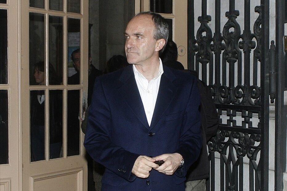 Carlos Janela  continua a negar a autoria do mail e vai fazer uma queixa por falsificação 