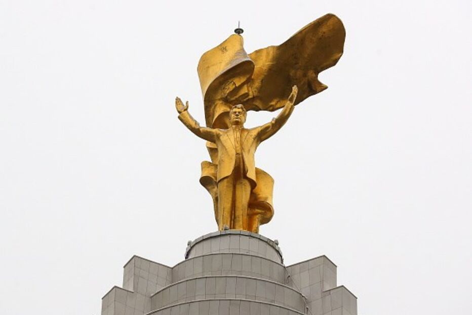 turquemenistão, ásia central, estatua
