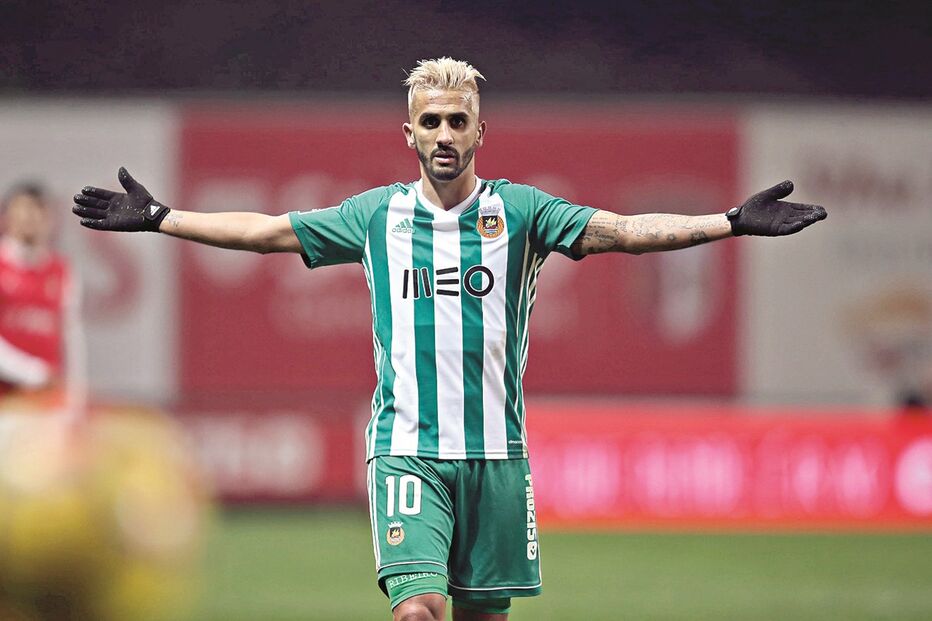 Rúben Ribeiro, de 30 anos, apresenta-se em Alvalade na quinta-feira, depois de fazer mais um jogo pelo Rio Ave 