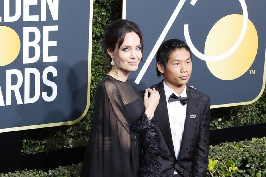 Angelina Jolie com o filho Pax Thien Jolie-Pitt