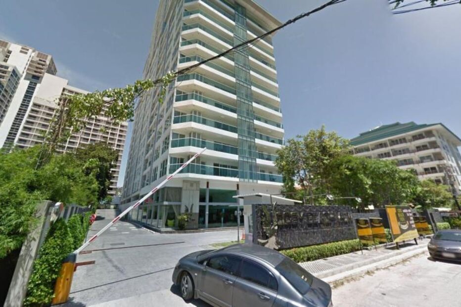 Wannipa Janhuaton, de 26 anos, morreu após queda do 5.º andar de um hotel