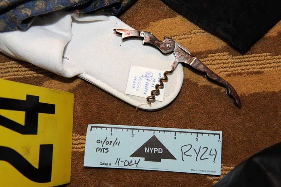 Saca-rolhas usado por Renato Seabra no crime