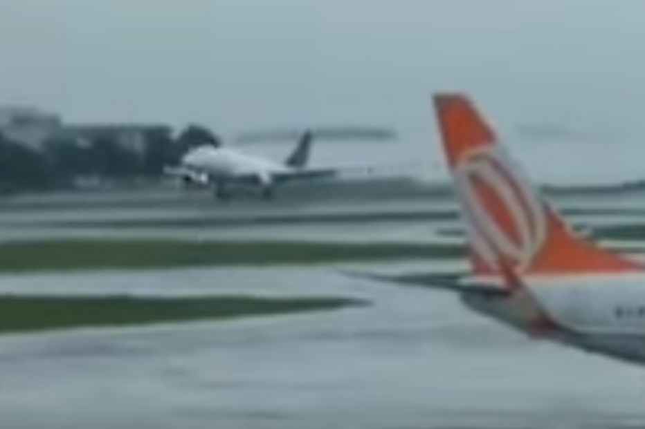 Avião borrega devido ao mau tempo no Rio de Janeiro