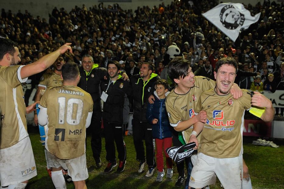 Caldas apura-se pela primeira vez para as meias-finais da Taça de Portugal