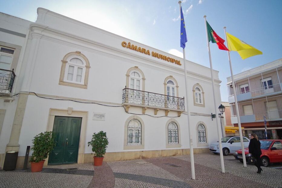 Engenheiro cobrava mil euros para dar licenças 