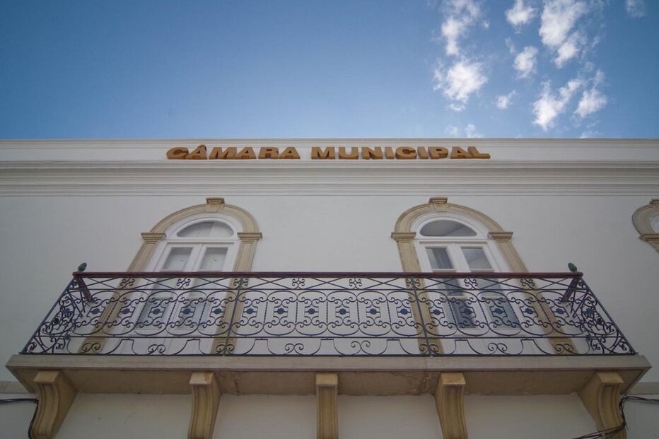 Engenheiro cobrava mil euros para dar licenças 