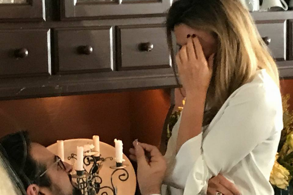 Gonçalo Diniz pede Sofia Cerveira em casamento