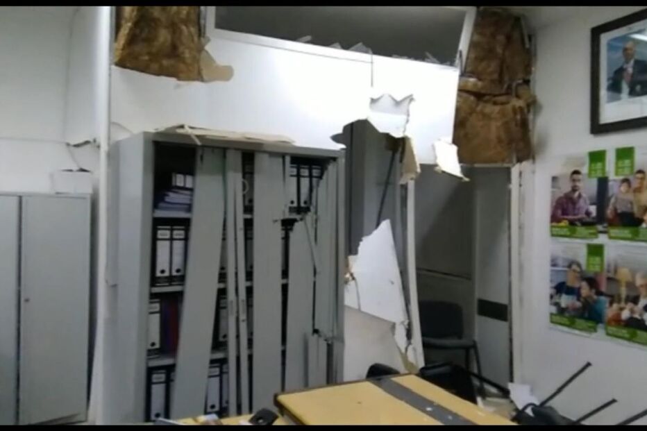 Explosão de multibanco deixou edifício de Junta de Freguesia de Vila do Conde destruída 