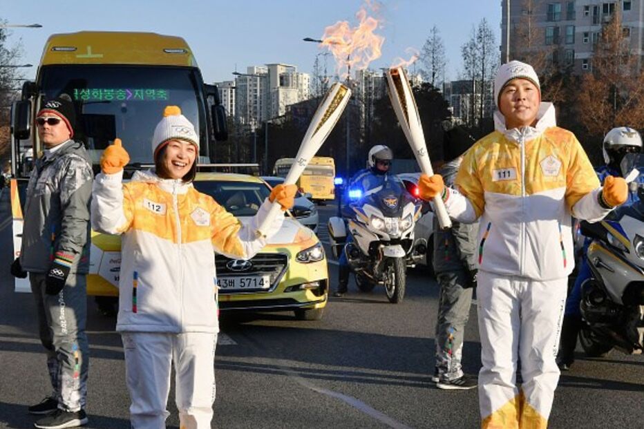 A tocha olímpica chegou este sábado a Seul