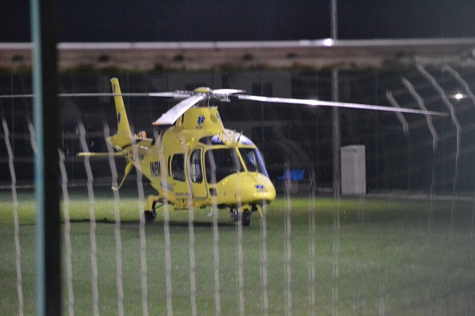 Helicóptero do INEM sai do Estadio João Cardoso, em Tondela