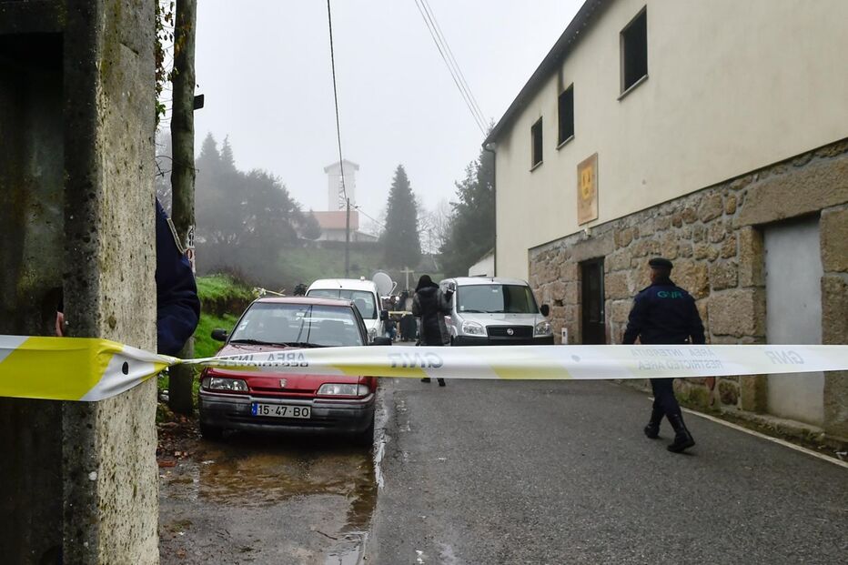 Incêndio em associação de Vila Nova da Rainha, Tondela