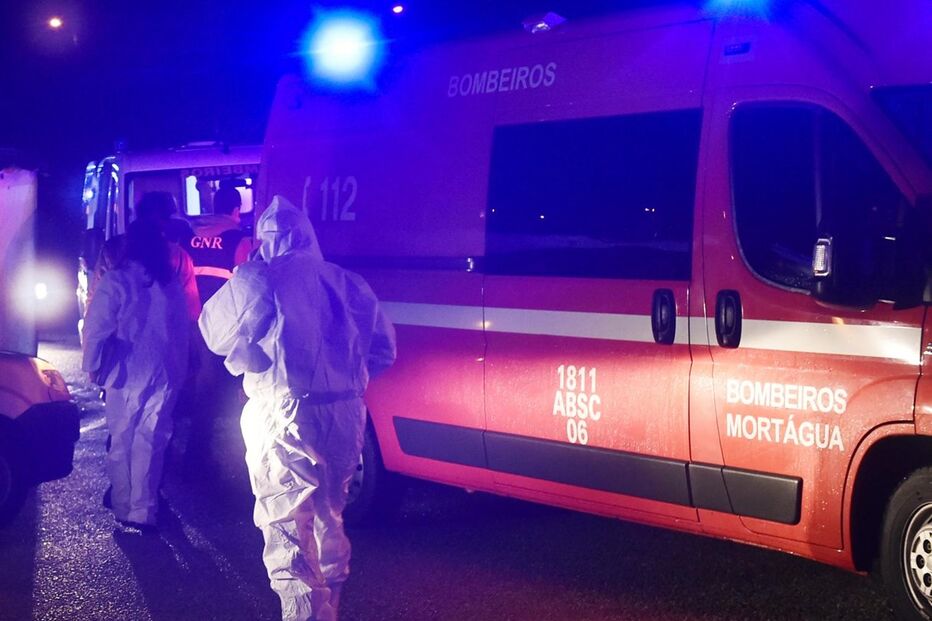 Incêndio em associação de Vila Nova da Rainha, Tondela, fez oito mortos e 38 feridos