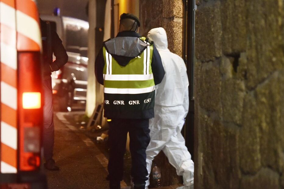 Incêndio em associação de Vila Nova da Rainha, Tondela, fez oito mortos e 38 feridos