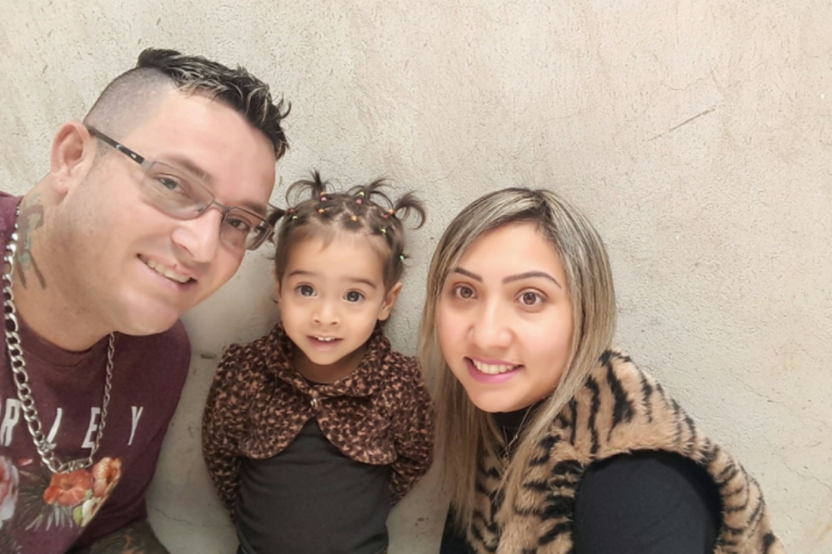 Mãe tenta salvar filha em assalto e morrem as duas abraçadas