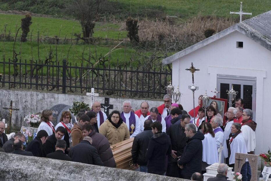 A despedida às vítimas do fogo em Tondela