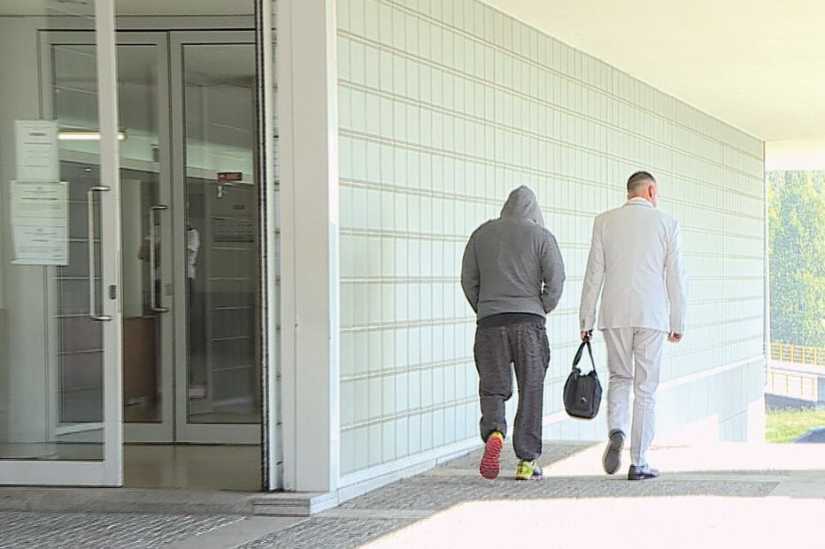 violação, viola, engravida, abuso sexual, matosinhos