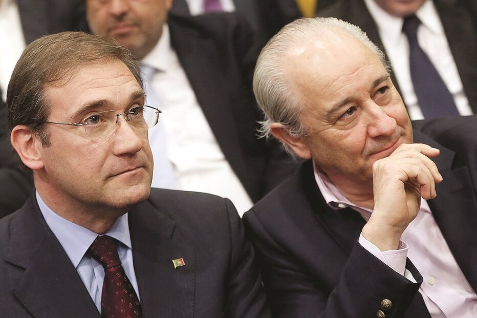Passos Coelho ligou a Rui Rio no dia em que o ex-autarca ganhou as diretas para a liderança. Contudo, só hoje os dois se reúnem para passarem pastas 