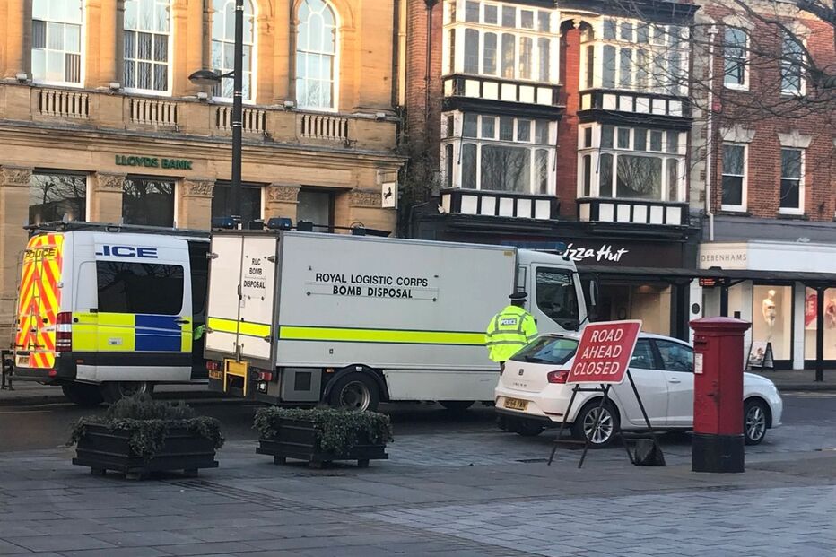  Ameaça do bomba em Salisbury, Inglaterra