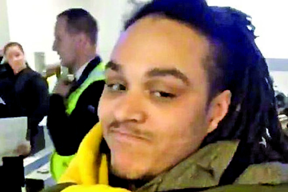 Britânico foi detido no aeroporto de Keflavík, Islândia